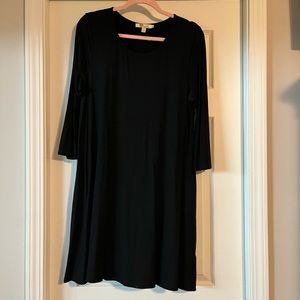 Black knit dress.  With pockets!